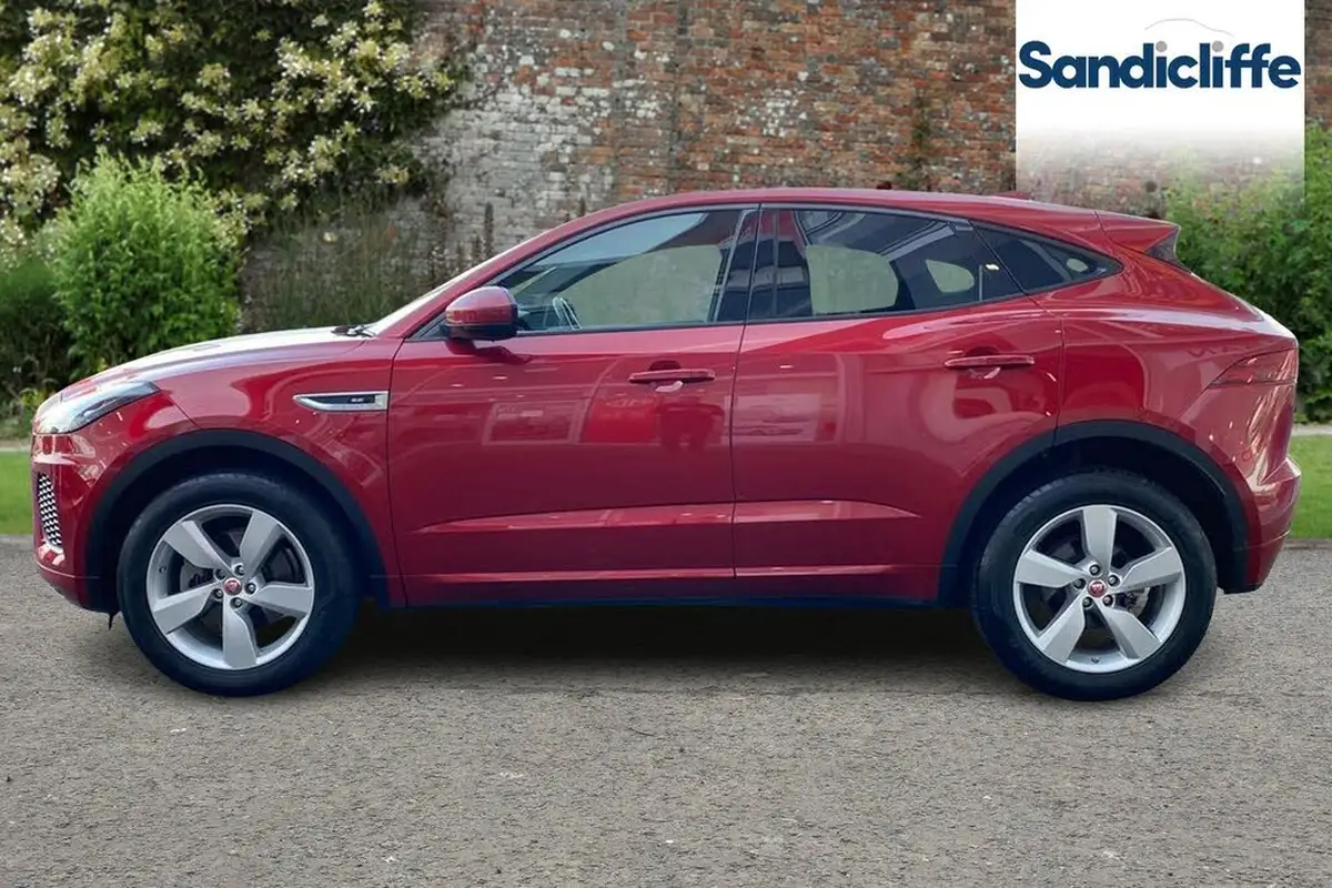 2019-jaguar-e-pace-20-i4d-r-dynamic-se-150ps-awd-auto-big-4