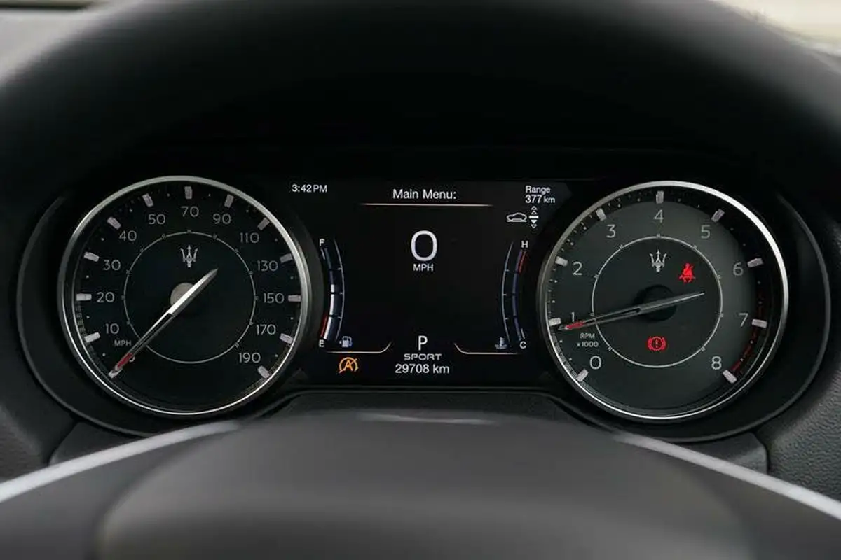 2021-maserati-levante-20-gt-big-21