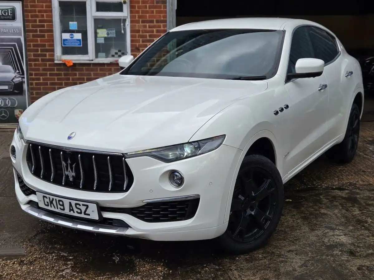 2019-maserati-levante-30-granlusso-big-5