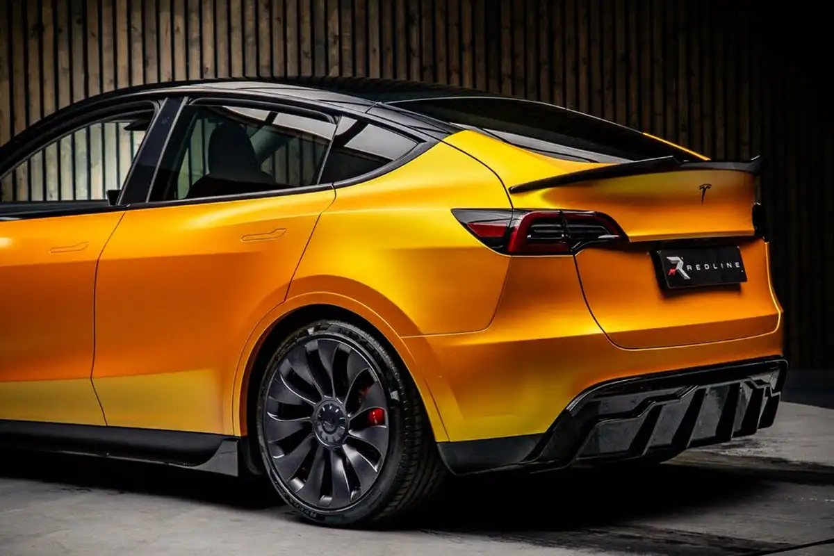 2023-tesla-model-y-e-performance-big-16