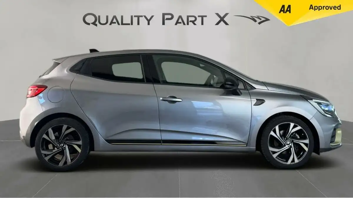 2023-renault-clio-16-engineered-big-1