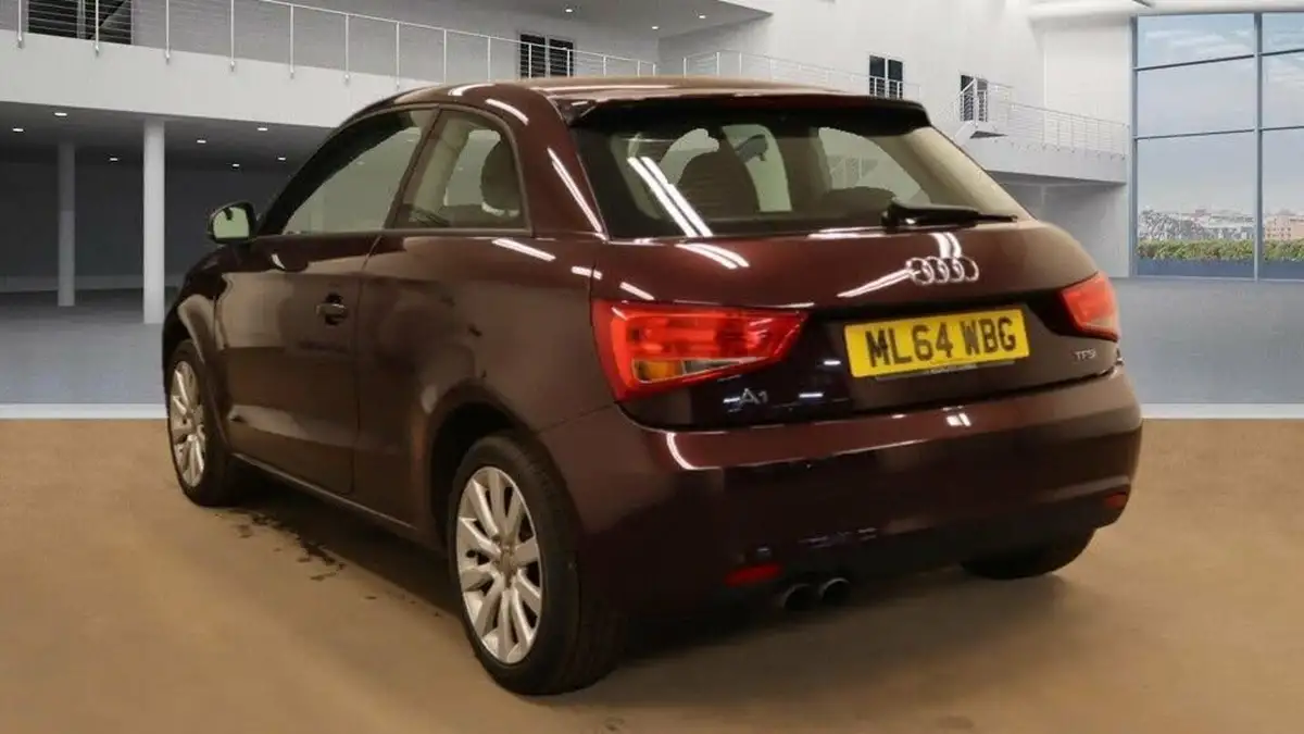 2014-audi-a1-14-sport-tfsi-122ps-hatchback-3d-1390cc-big-2