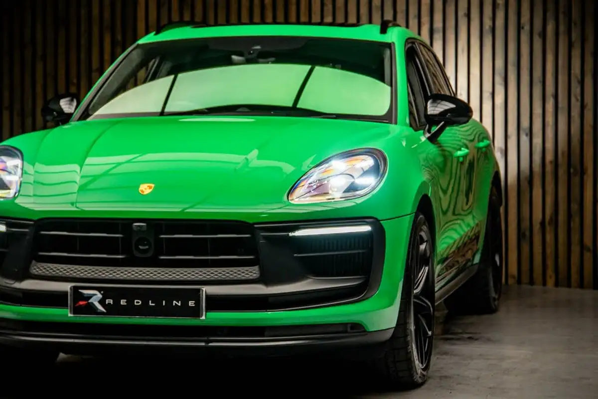 2024-porsche-macan-29-v6-gts-big-12