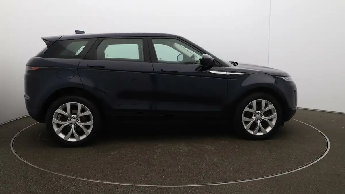 2021-land-rover-range-rover-evoque-15-p300e-se-big-41