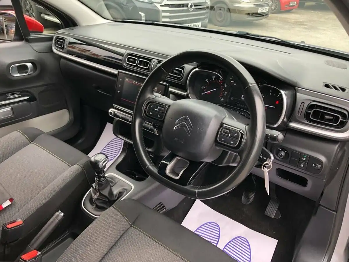 2018-citroen-c3-12-puretech-flair-110ps-ss-big-10