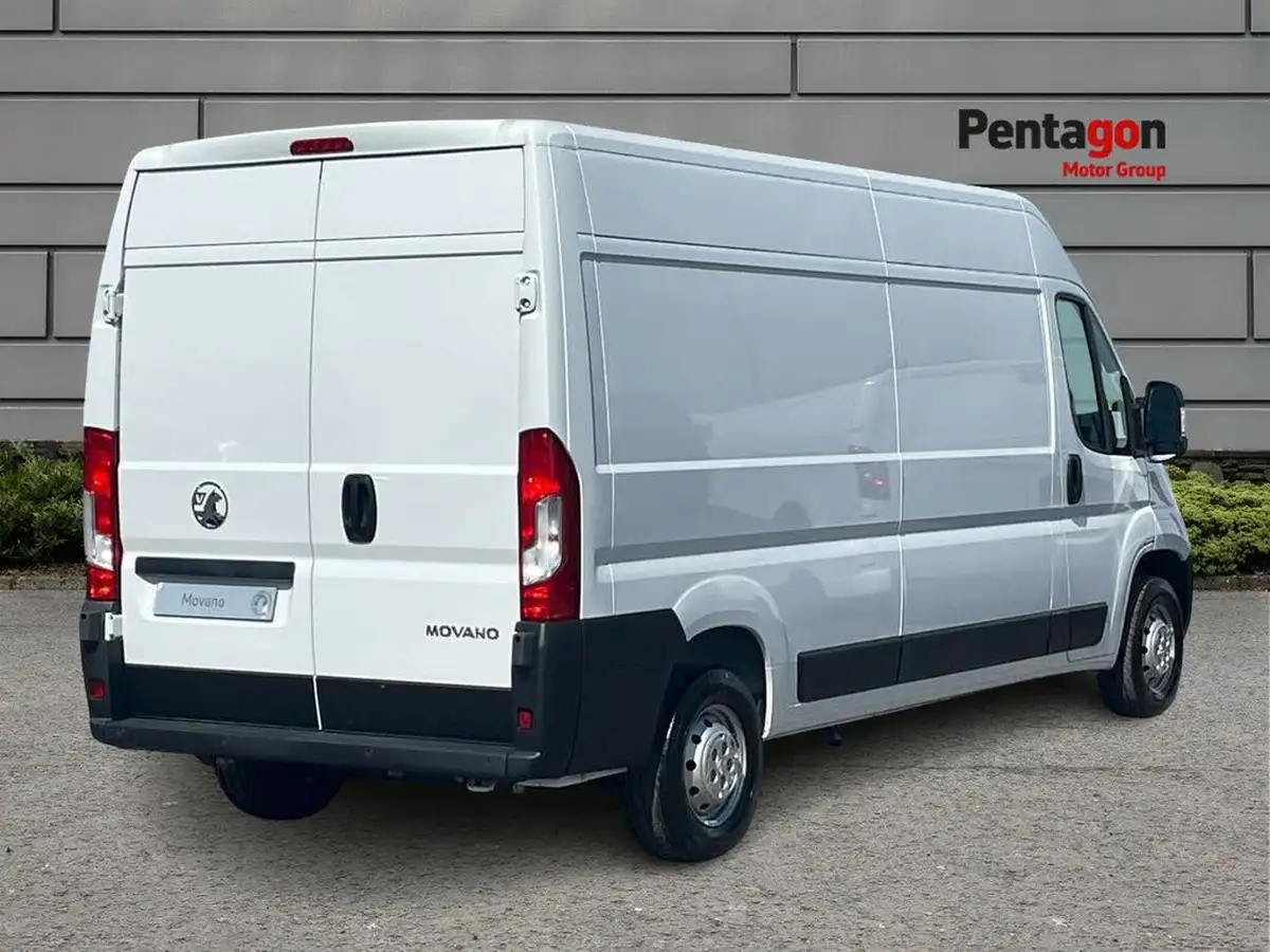 2024-vauxhall-movano-22cdti-l3-h2-3500-prime-140pseu6d-2184cc-big-3