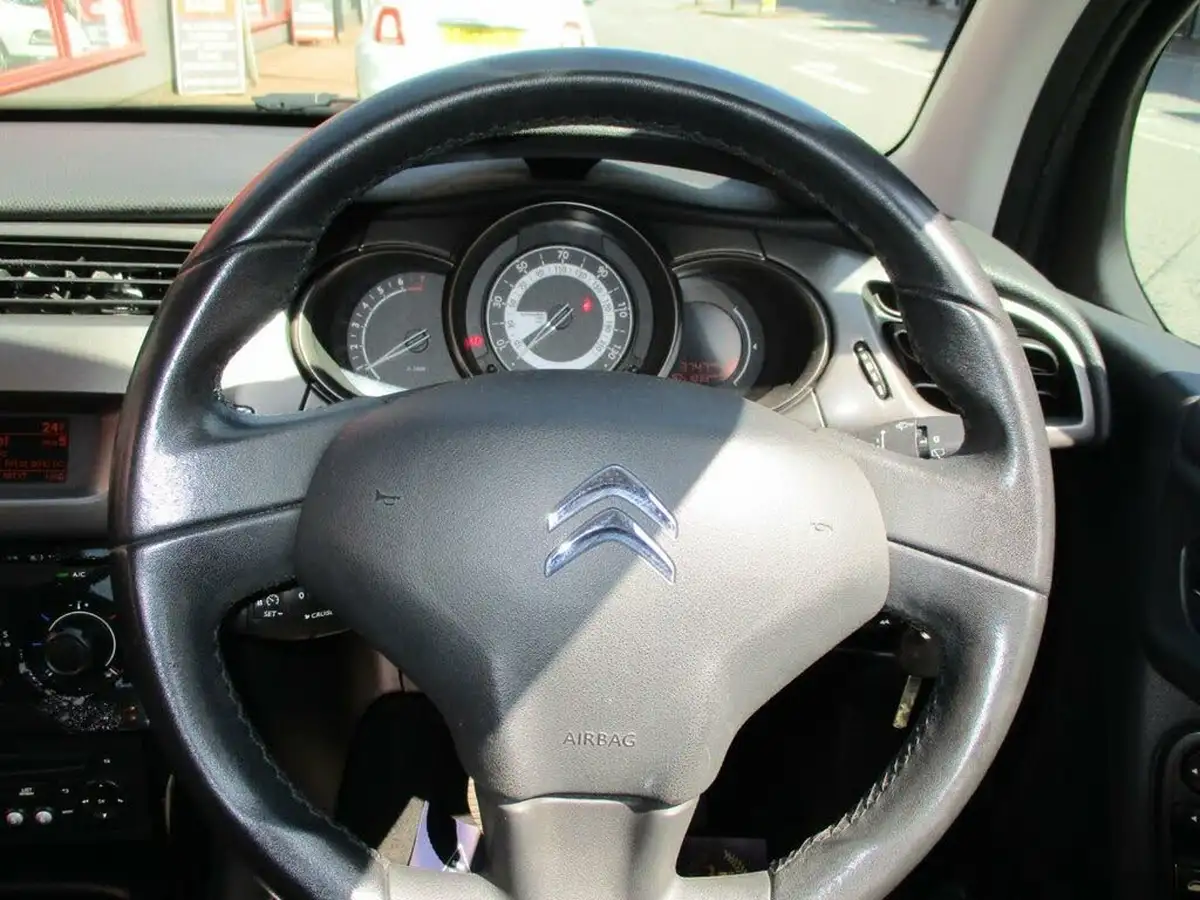 2014-citroen-c3-10-vtr-puretech-big-5