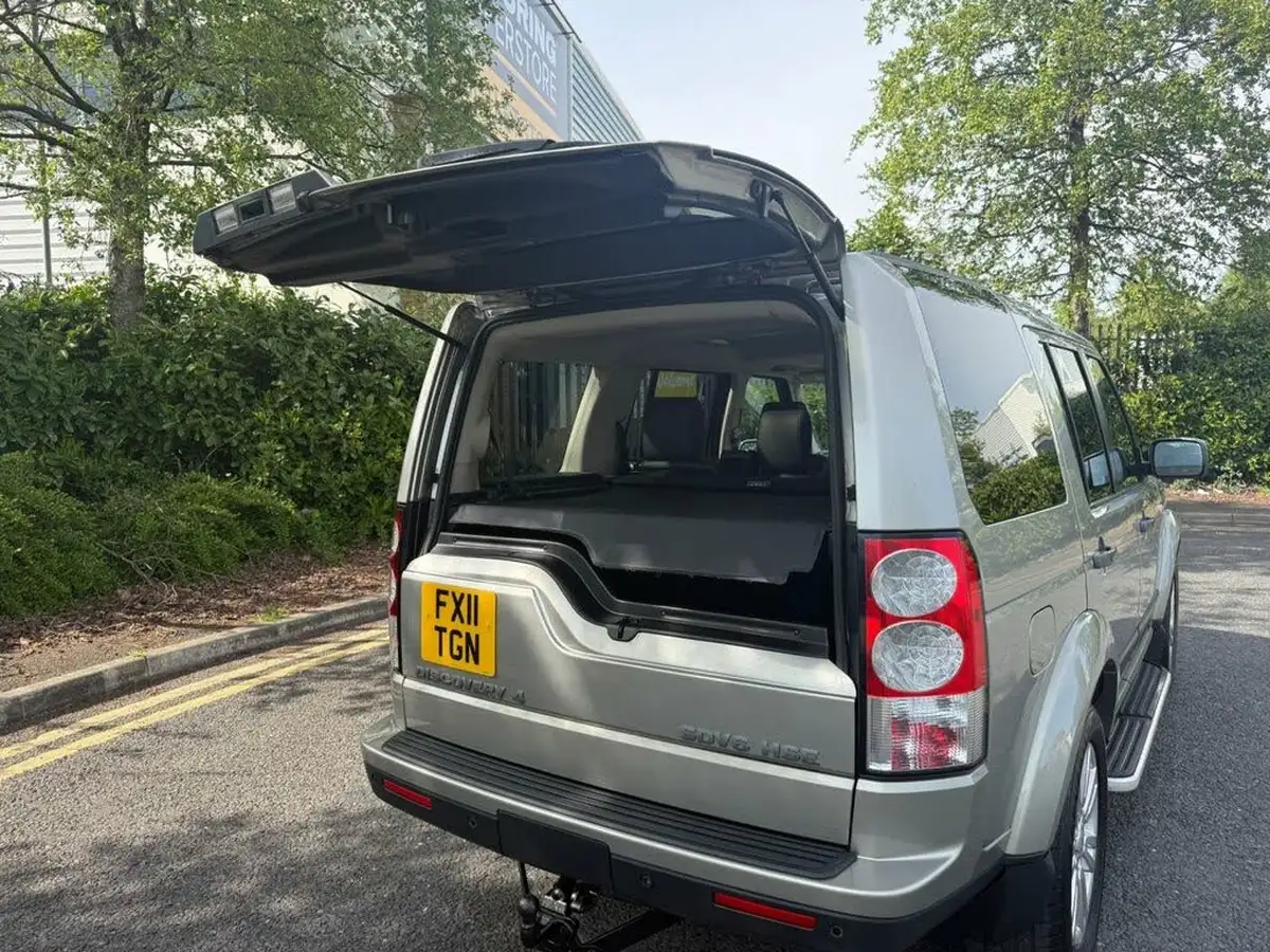 2011-land-rover-discovery-4-30td-hse-30sd-v6-auto-big-6