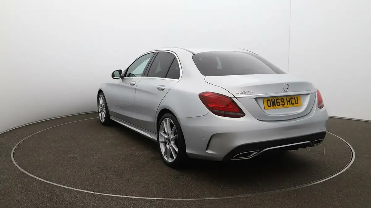 2020-mercedes-benz-c-class-20d-c220d-amg-line-premiumss-saloon-4d-big-55