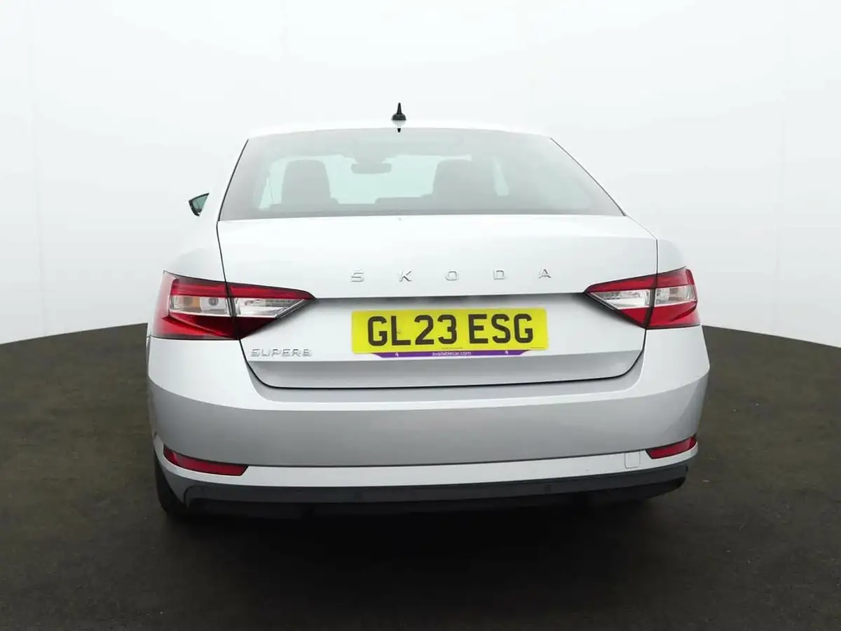 2023-skoda-superb-15-tsi-se-technology-hatchback-dsg-big-2