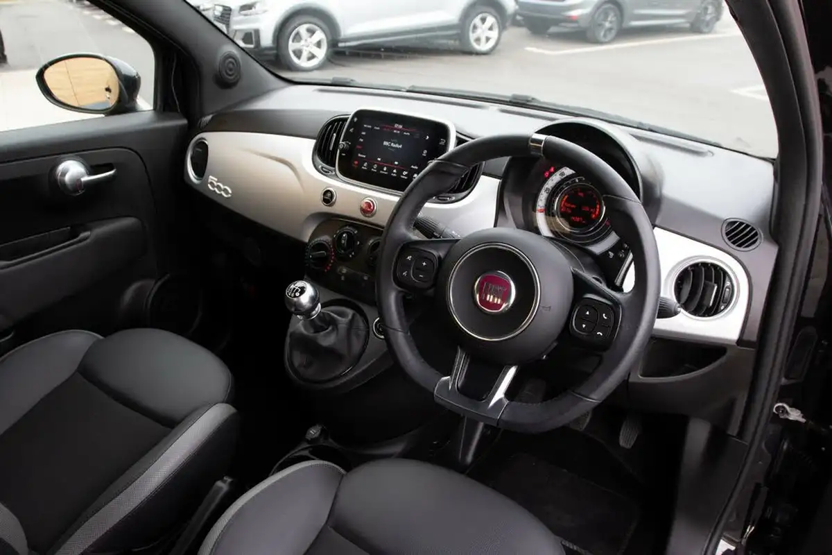 2022-fiat-500-10-hey-google-big-4