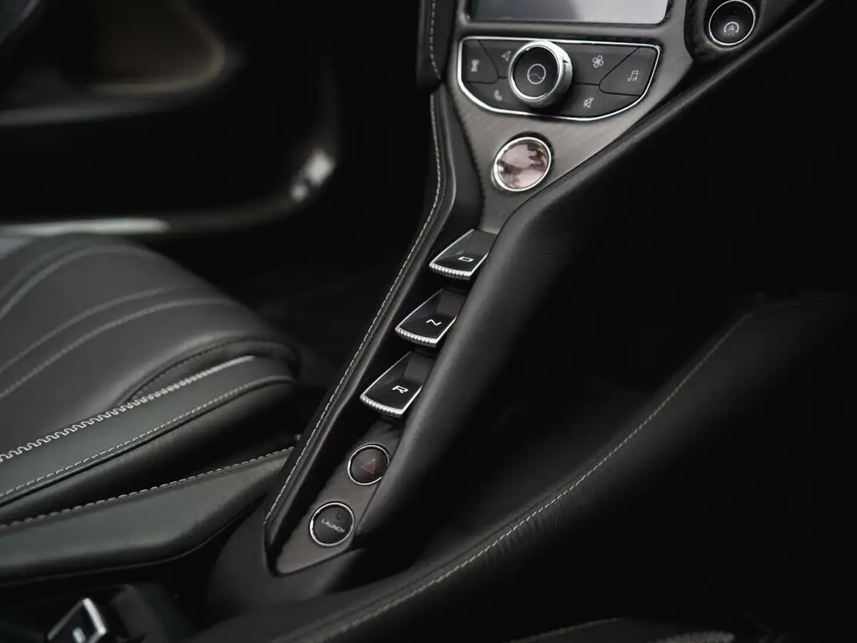 2020-mclaren-720s-40-720bhp-coupe-dct-big-11