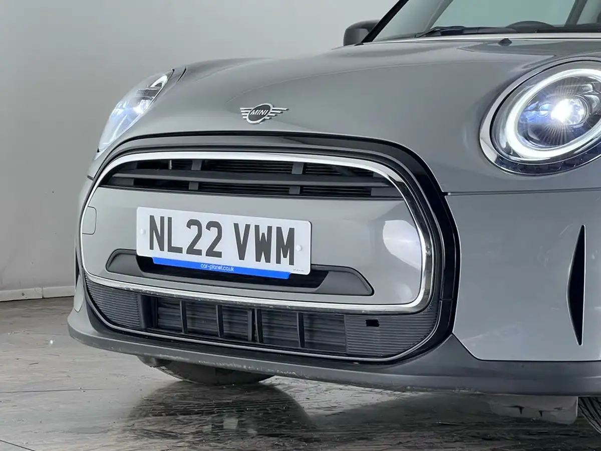 2022-mini-cooper-15-cooper-classic-hatchback-3d-big-29