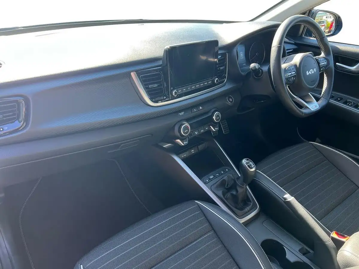 2021-kia-rio-10-t-gdi-gt-line-s-48v-big-5