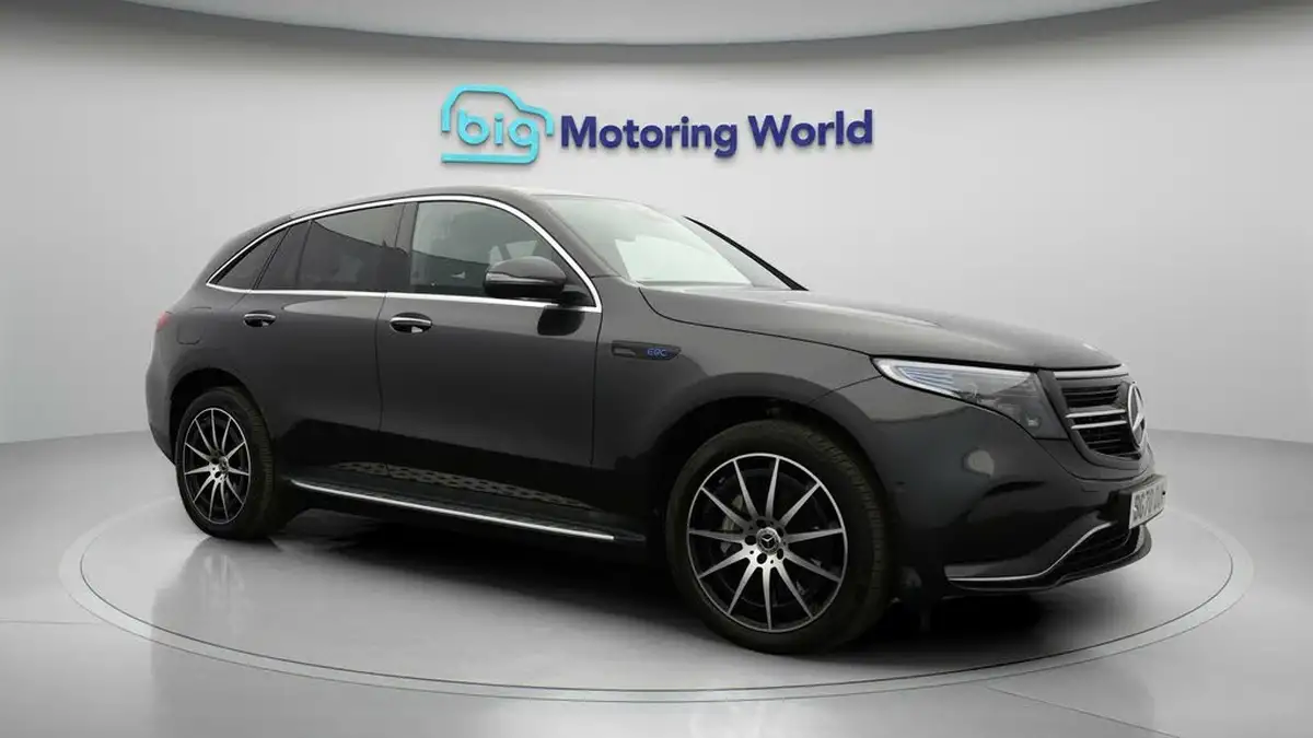 2020-mercedes-benz-eqc-e-eqc-400-amg-line-big-0
