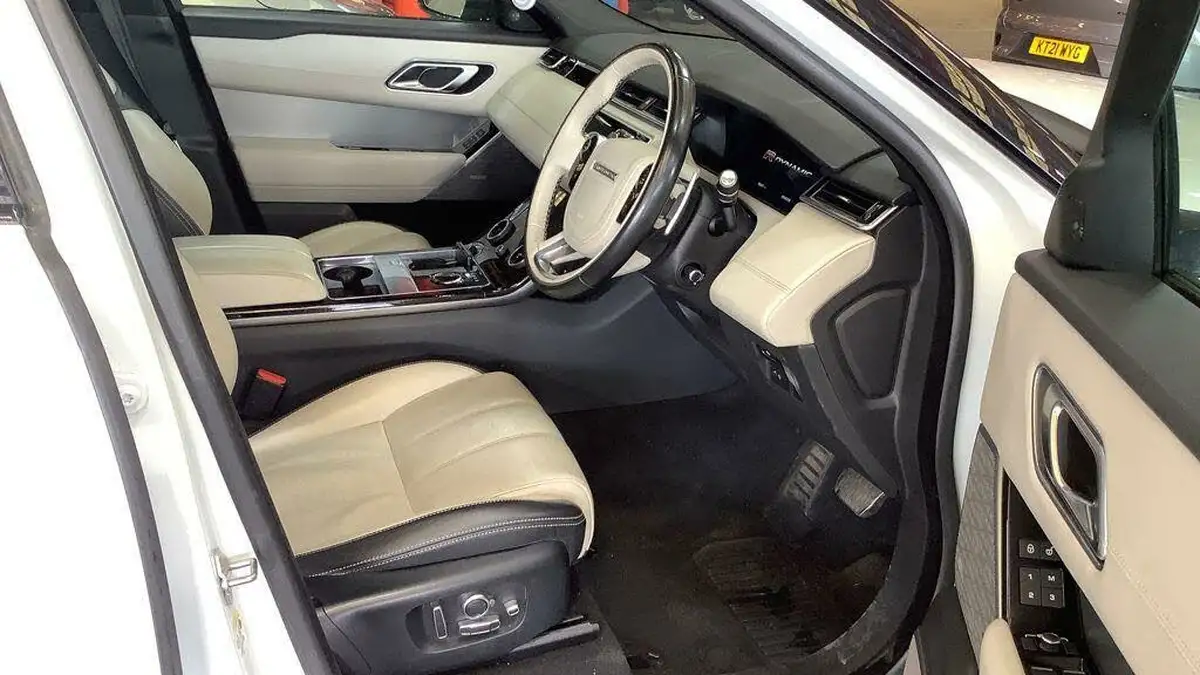 2018-land-rover-range-rover-velar-20-d180-r-dynamic-hse-big-5