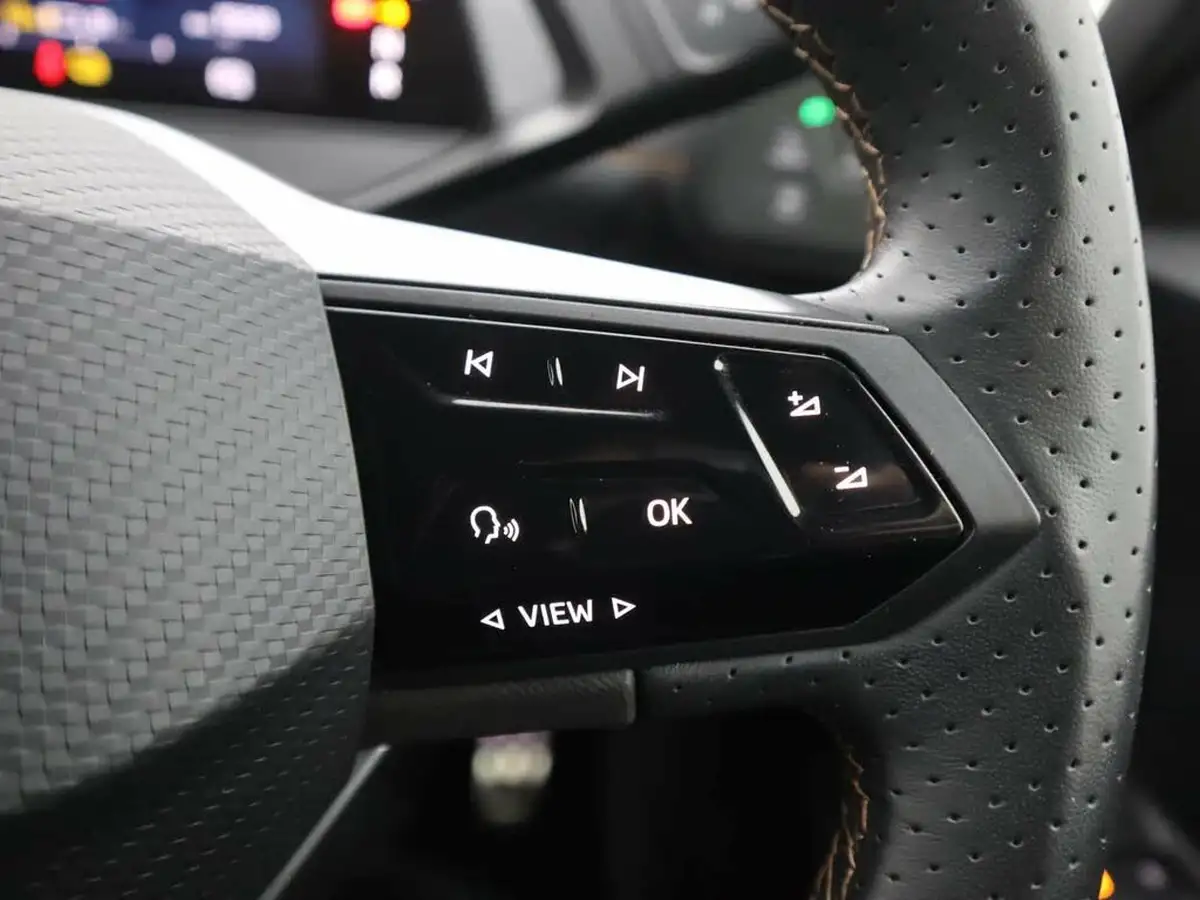 2023-cupra-born-e-v2-204ps-58kwh-big-20