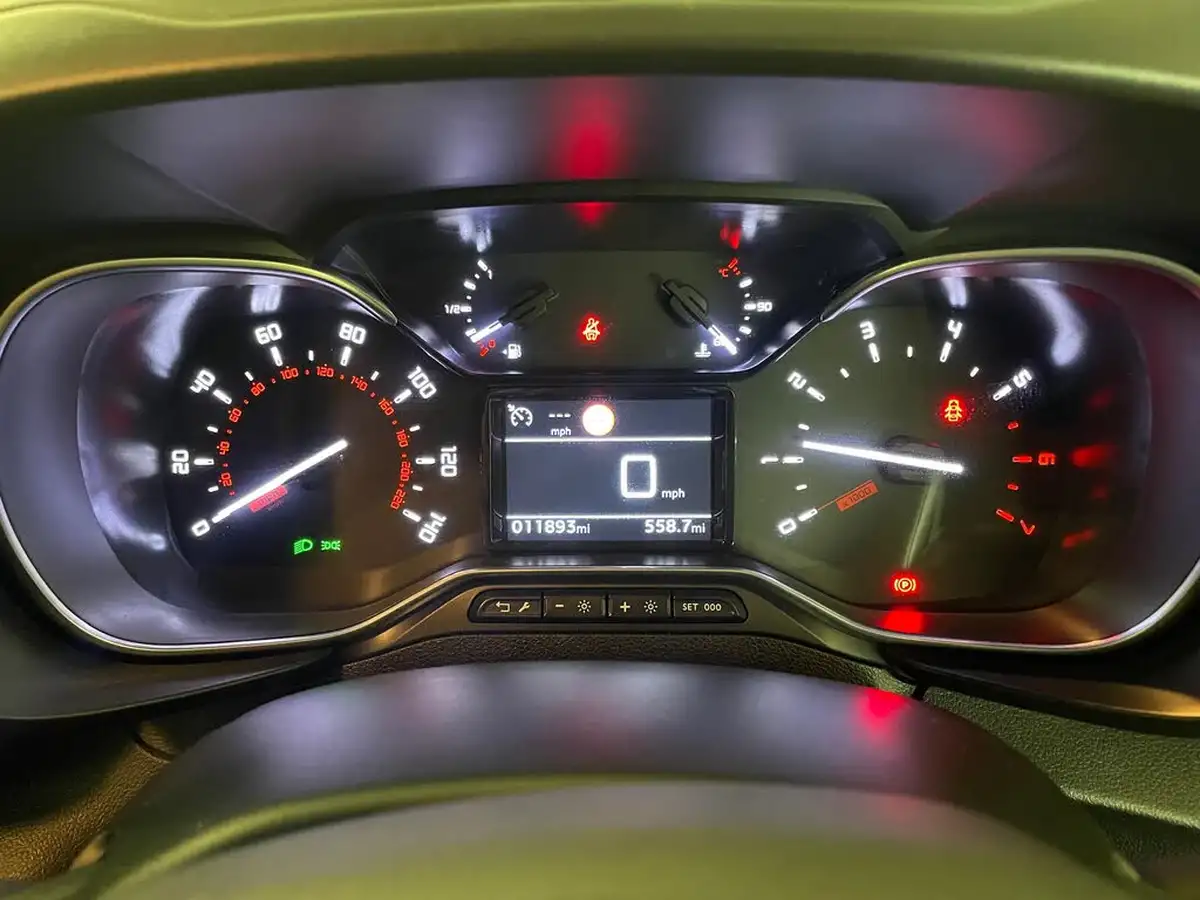2022-citroen-berlingo-12-puretech-flair-xtr-m-size-big-17