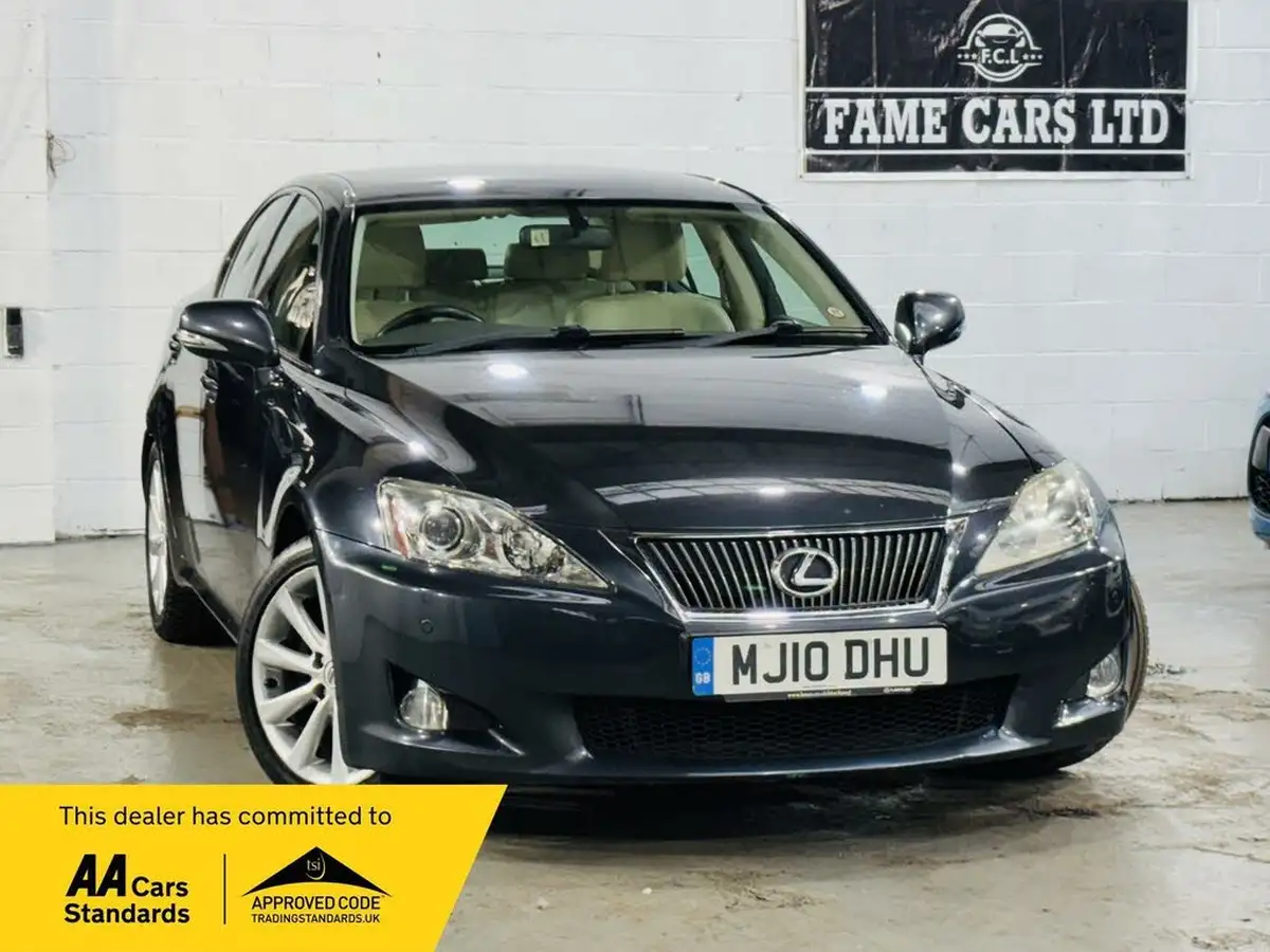 2010-lexus-is-250-25-se-i-dab-saloon-4d-auto-big-0