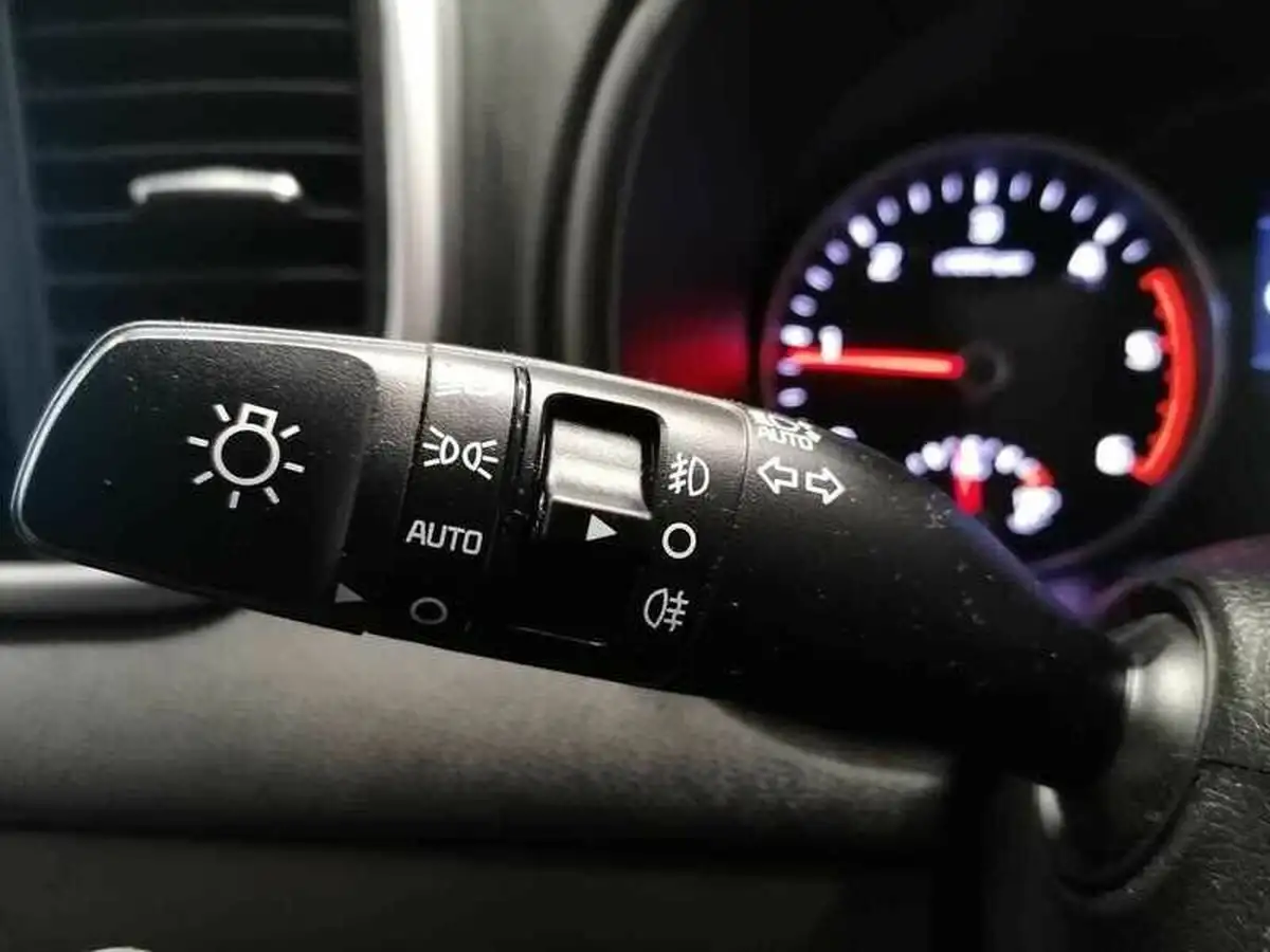 2020-kia-sportage-16crdi-2-48v-big-21