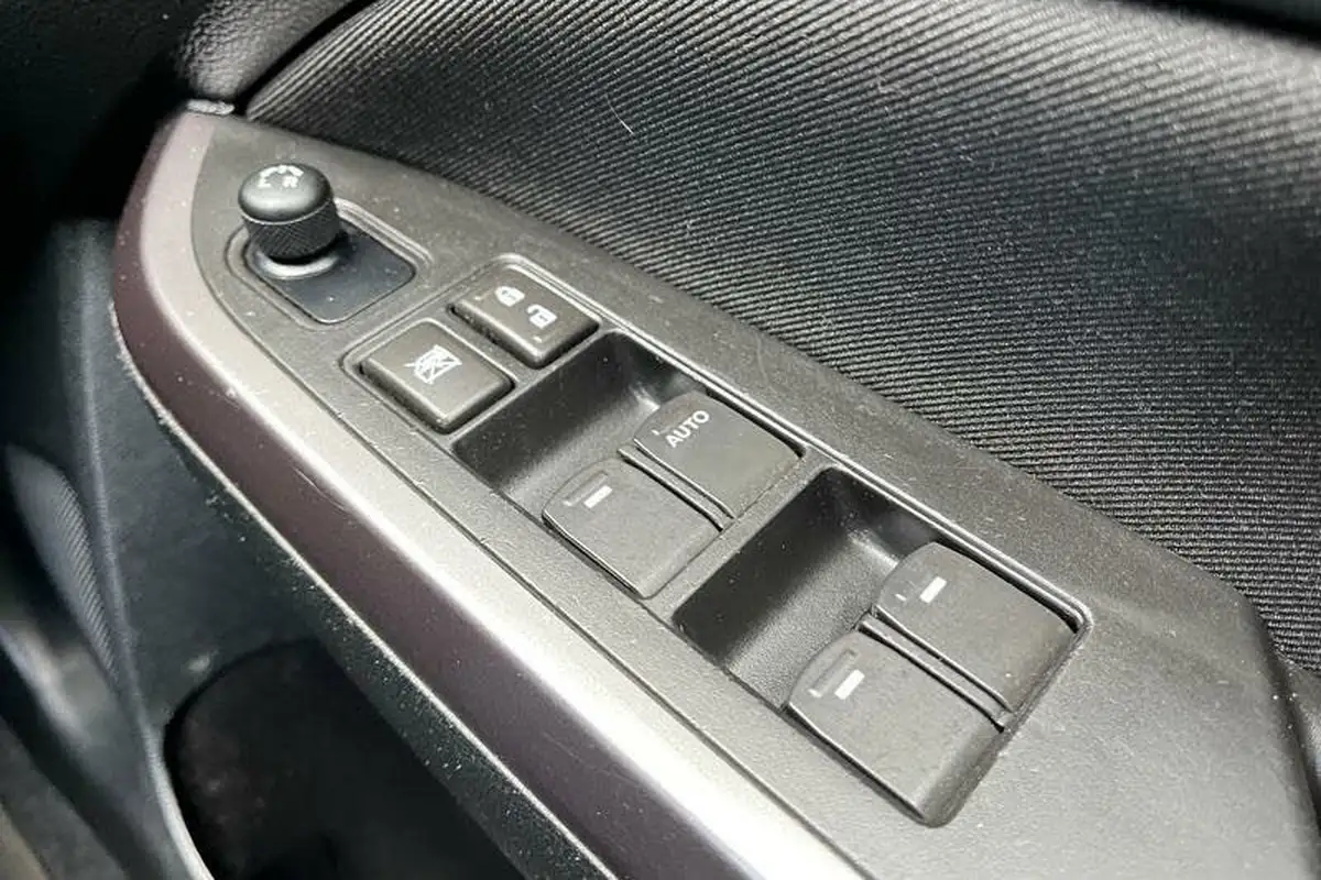 2022-suzuki-vitara-14-boosterjet-sz-t-auto-big-15