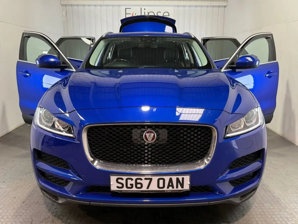 2017-jaguar-f-pace-20-i4d-portfolio-240ps-awd-ss-auto-big-8