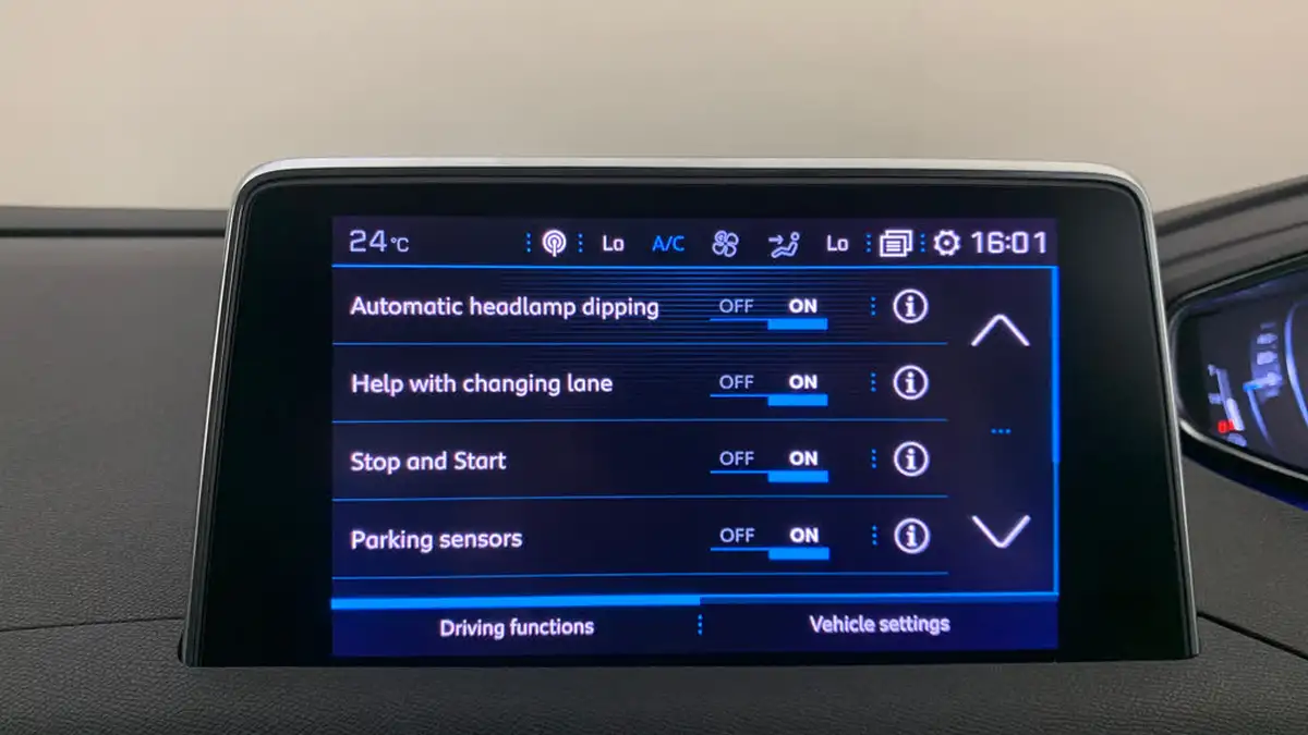 2020-peugeot-3008-suv-12-puretech-gt-line-eat8-big-26