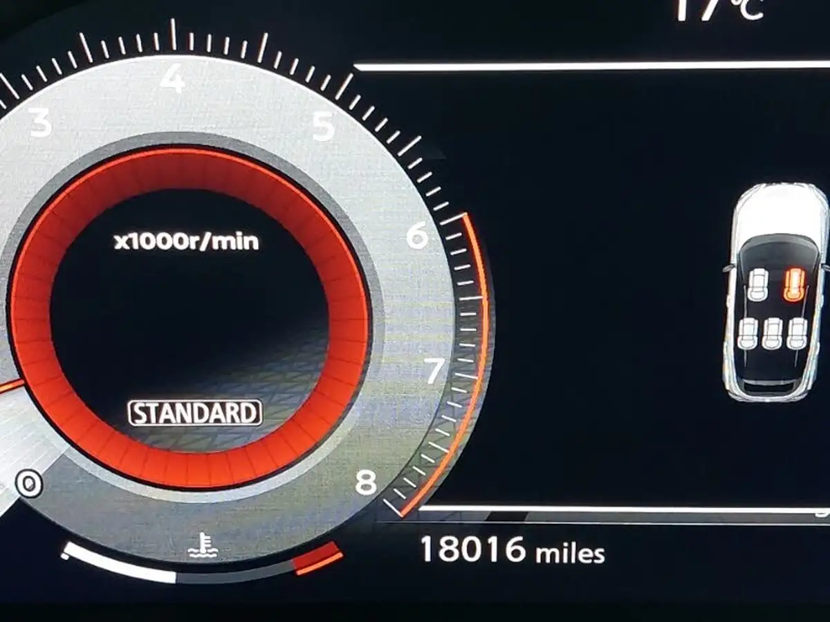 2022-nissan-qashqai-13-dig-t-n-connecta-140ps-big-12