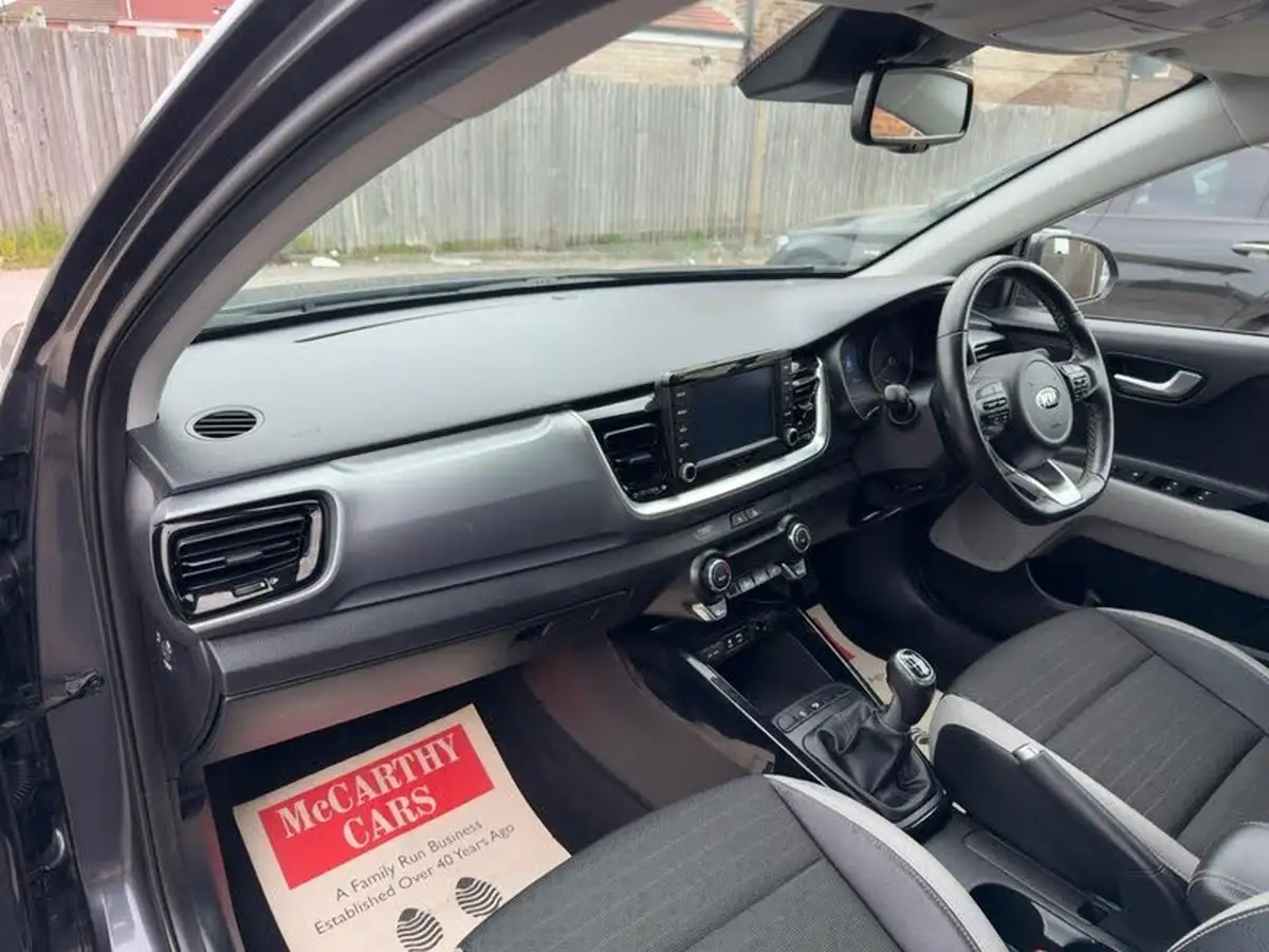 2020-kia-stonic-10-t-gdi-3-big-43