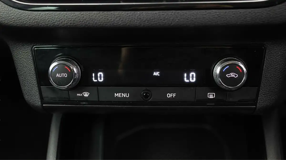 2021-skoda-kamiq-10-tsi-se-l-109ps-big-11
