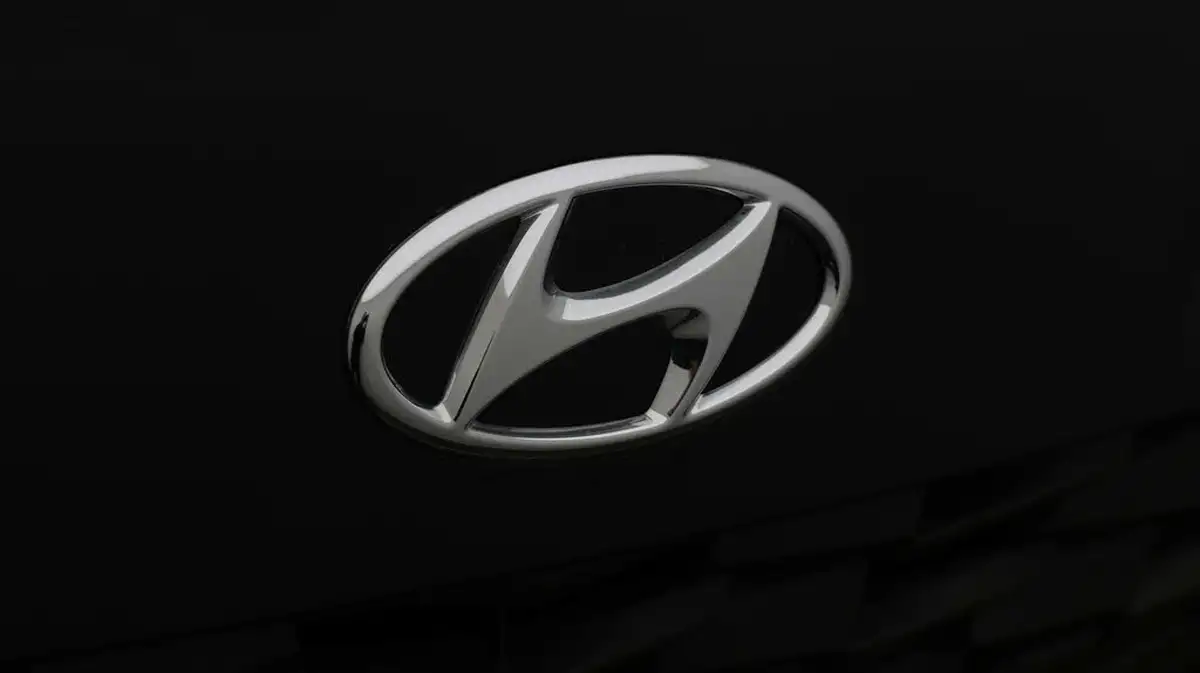 2023-hyundai-i10-10-se-big-23
