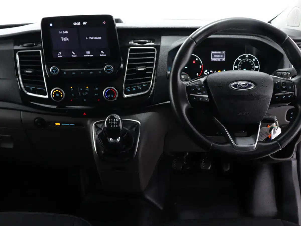 2022-ford-transit-custom-20tdci-300-l1h1-limited-130pseu6d-panel-van-big-14