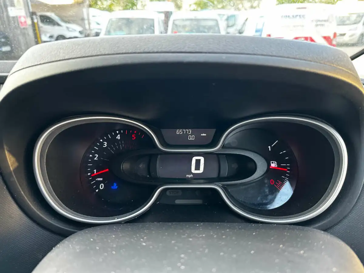 2021-renault-trafic-20dci-sl28-energy-120-business-big-20