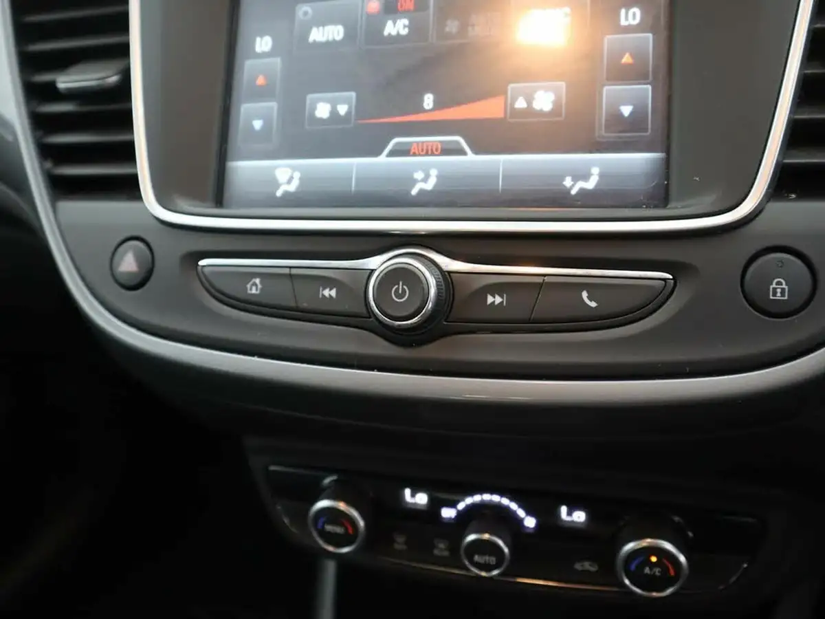 2020-vauxhall-crossland-x-12-elite-83ps-big-17