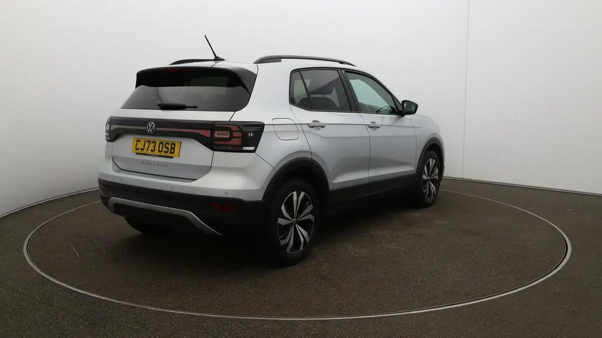 2023-volkswagen-t-cross-10-tsi-black-edition-110ps-dsg-big-45