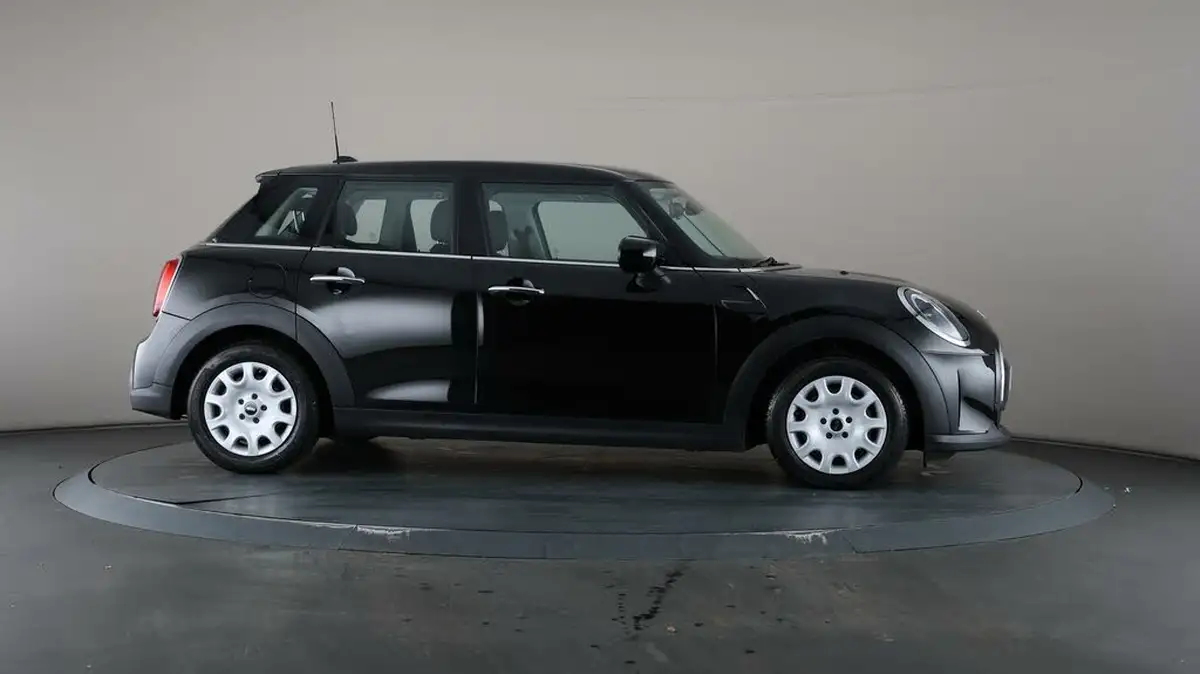 2022-mini-cooper-15-one-classic-5d-big-8