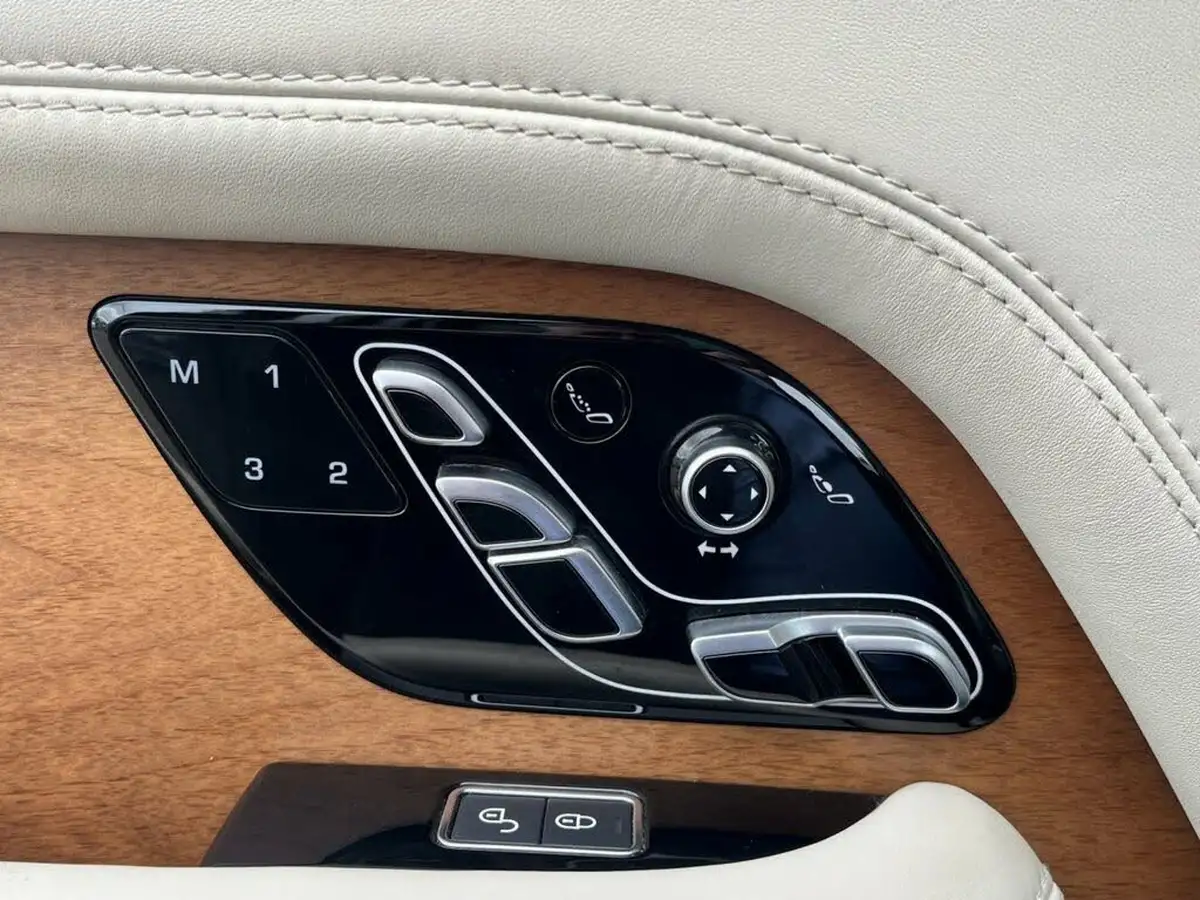 2020-land-rover-range-rover-30-sdv6-autobiography-big-28