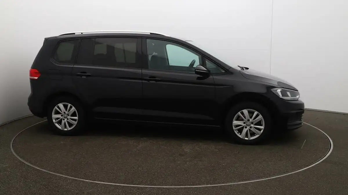 2019-volkswagen-touran-20tdi-se-150ps-big-40