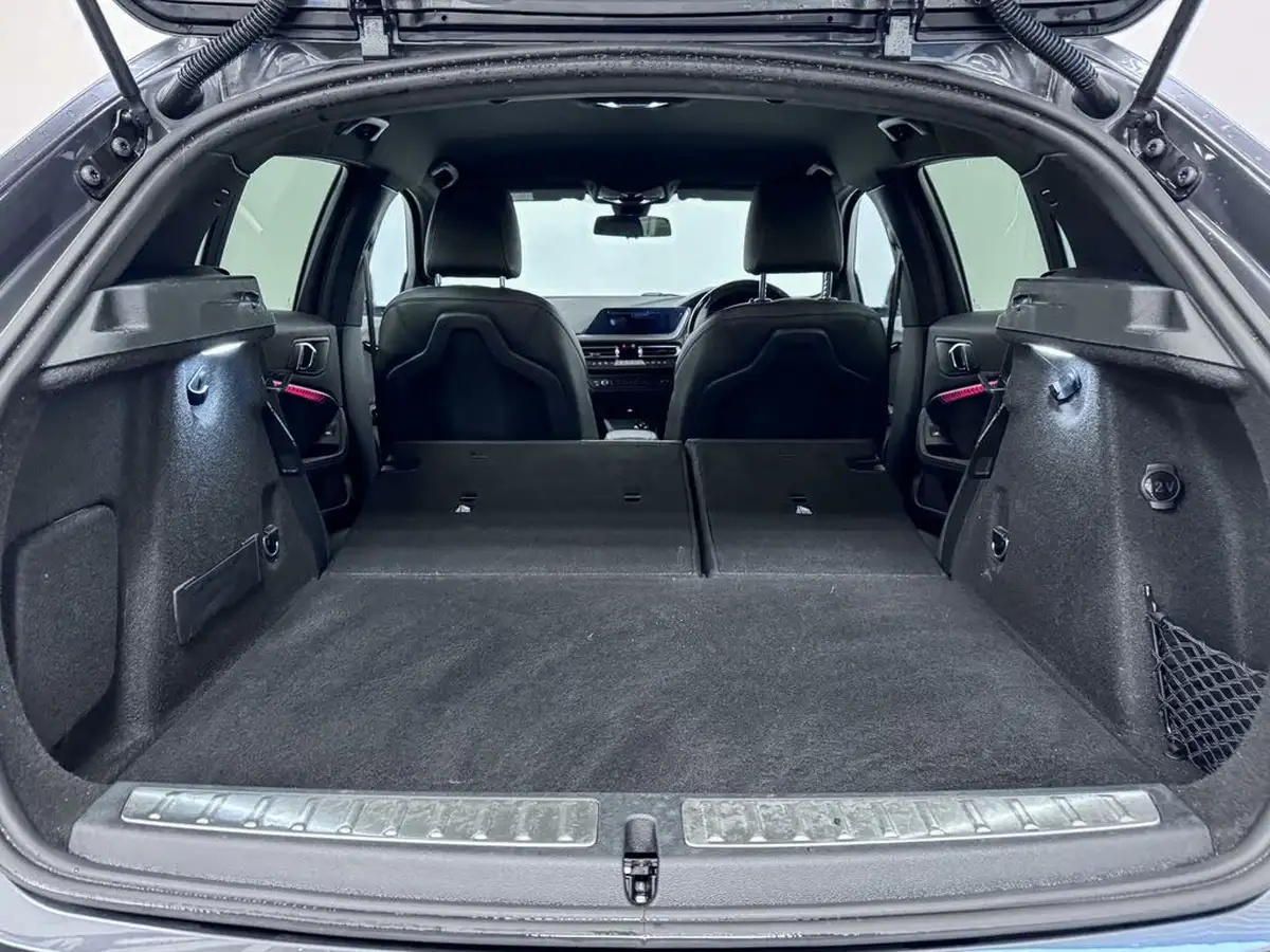 2021-bmw-1-series-20td-120d-m-sport-lcp-big-8