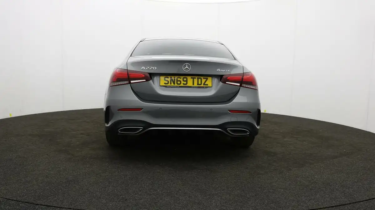 2019-mercedes-benz-a-class-20-a220-amg-line-saloon-4d-4matic-big-47