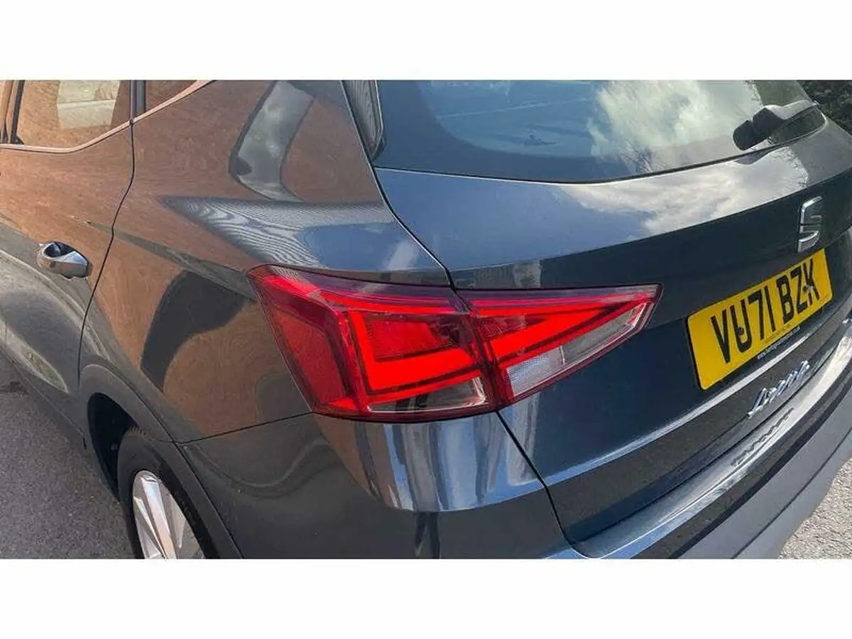 2021-seat-arona-10-tsi-xperience-dsg-big-21