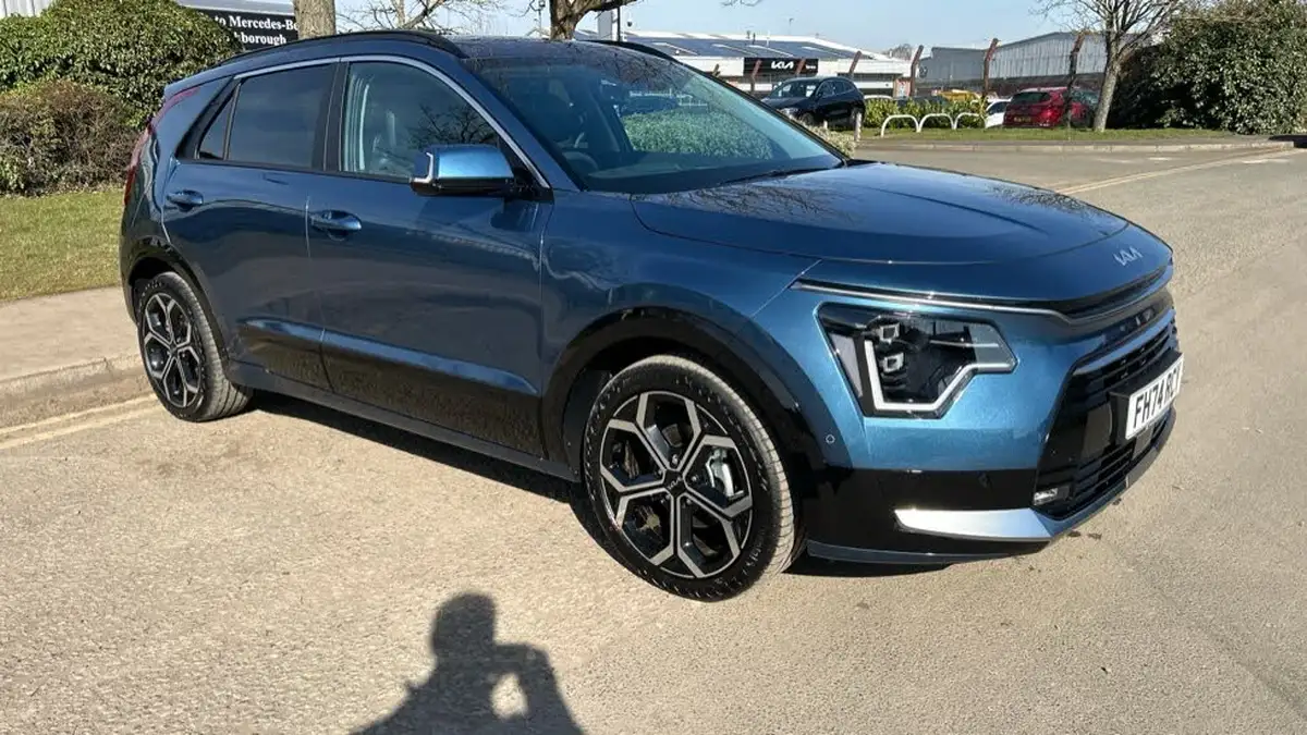 2025-kia-niro-16-gdi-4-168bhp-phev-111kwh-big-24
