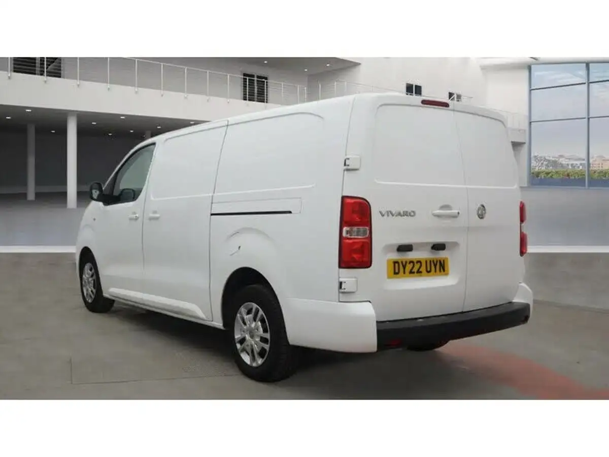 2022-vauxhall-vivaro-15td-2900-l2h1-sportive-big-2