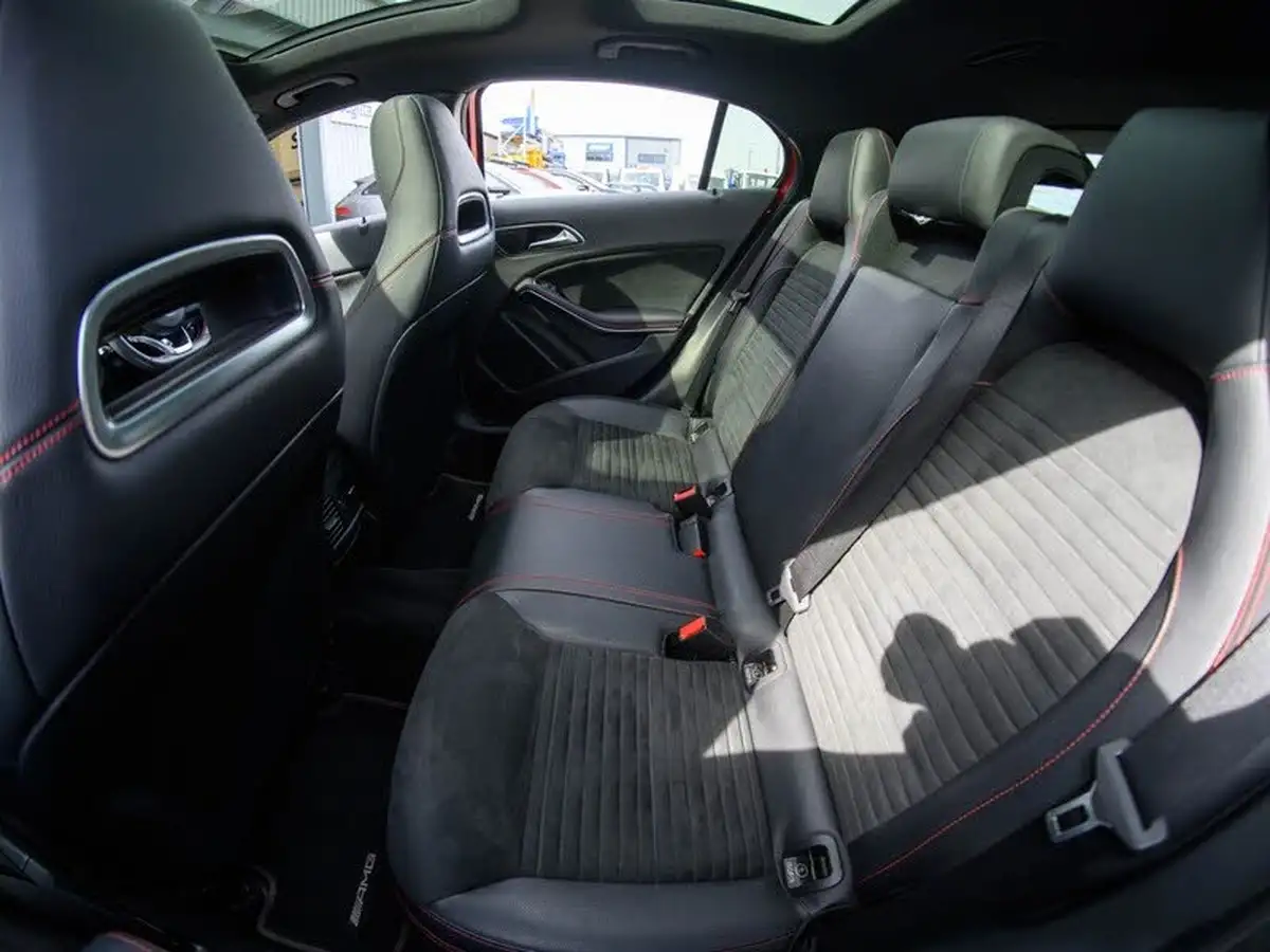 2020-mercedes-benz-gla-class-16-gla-200-amg-line-edition-plus-7g-dct-big-34