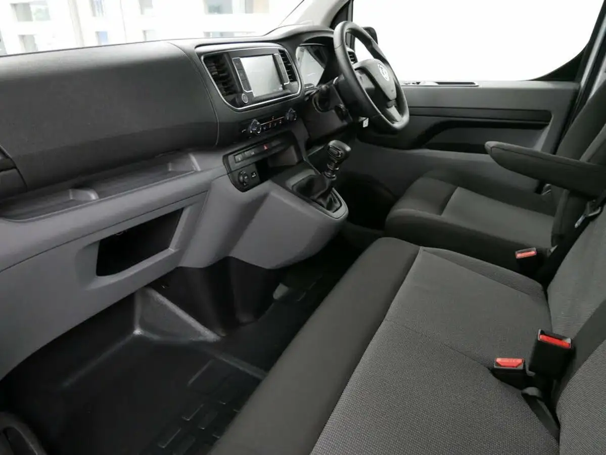 2022-vauxhall-vivaro-15td-2900-l2h1-dynamic-big-19