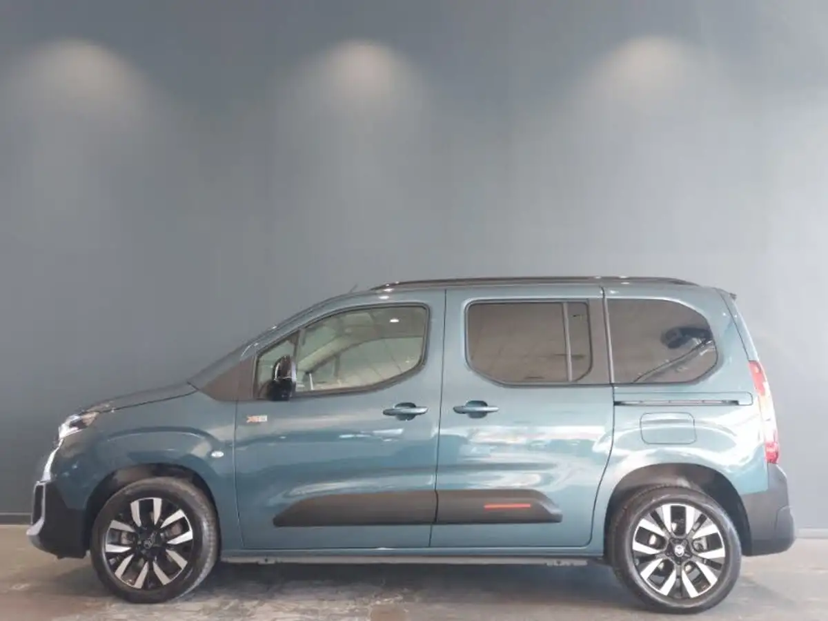 2024-citroen-berlingo-e-max-m-size-big-3