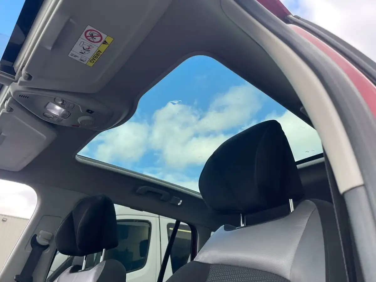 2017-citroen-grand-c4-picasso-16bluehdi-flair-big-39