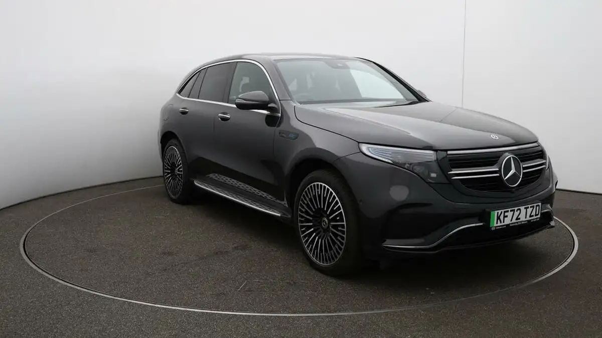 2022-mercedes-benz-eqc-e-eqc-400-amg-line-premium-big-38