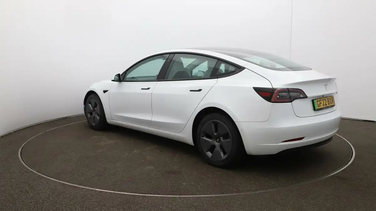 2021-tesla-model-3-e-standard-plus-big-54