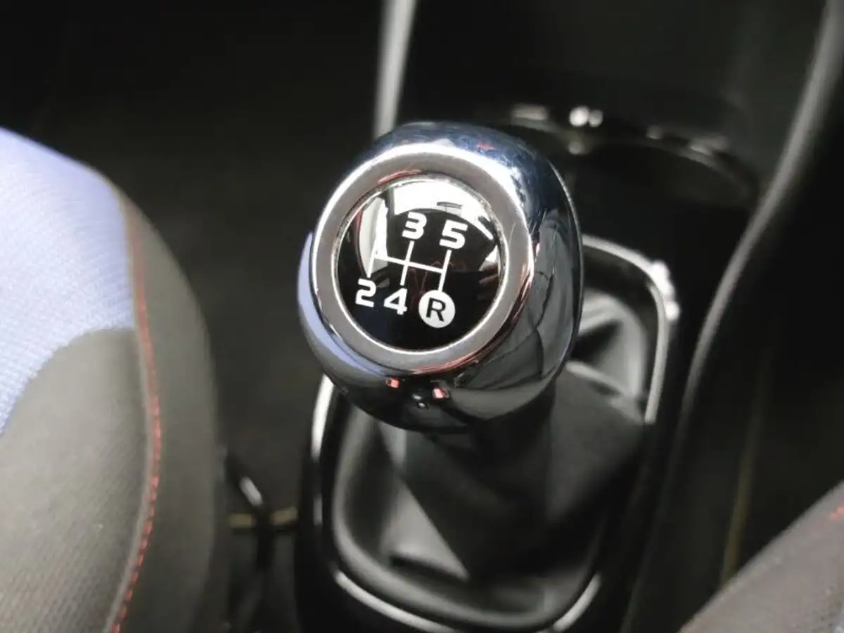 2021-citroen-c1-10-vti-jcc-big-14